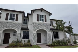 2704 Se 26th Ave Homestead, FL 33035 - MLS#A11931408