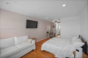 200 76th St 56, Miami Beach 200 76th St 56, Miami Beach