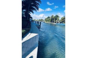 4701 N Meridian Miami Beach, FL 33140 - MLS#A11931473