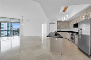 3131 Ne 188th St 2-1005 Aventura, FL 33180 - MLS#A11931490