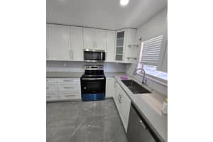 5130 SW 40th Ave APT 2B, Fort Lauderdale, FL 33314, - MLS#A11931501