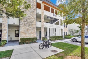 8025 Nw 104th Ave 23 Doral, FL 33178 - MLS#A11931516