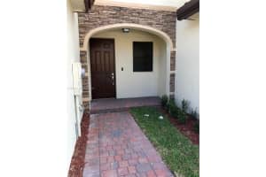 105 Se 33rd Ter 105 Homestead, FL 33033 - MLS#A11931517