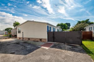 220 #186 Ne 12th Ave Homestead, FL 33030 - MLS#A11931524