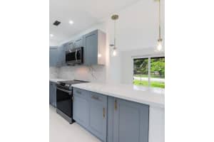 851 NW 146th St, Miami, FL 33168, - MLS#A11931532