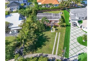 1835 N Hibiscus Dr North Miami, FL 33181 - MLS#A11931568