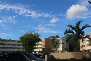 1301 Ne 191st St F407 Miami, FL 33179 - MLS#A11931572