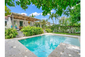 419 Sw 30th Rd, Miami