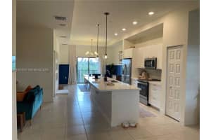 8175 NW 104th Ave Apartment 33, Doral, FL 33178, - MLS#A11931619