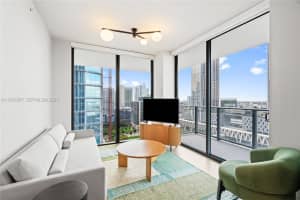 11 NE 6th St #2101, Miami, FL 33132, - MLS#A11931667