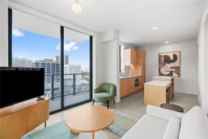 11 NE 6th St #2101, Miami, FL 33132, - MLS#A11931667