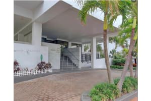 4301 Collins Ave 803 Miami Beach, FL 33140 - MLS#A11931687