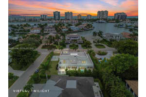 3800 Crayton Road Naples, FL 34103 - MLS#A11931688