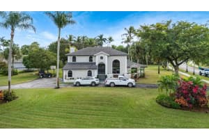 13840 Chatham Pl Davie, FL 33325 - MLS#A11931730
