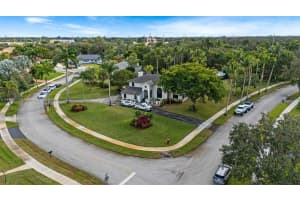 13840 Chatham Pl Davie, FL 33325 - MLS#A11931730