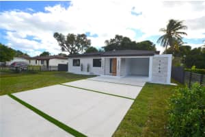 1144 Ne 144th St North Miami, FL 33161 - MLS#A11931740