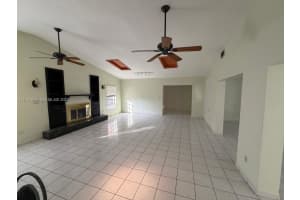 7950 Nw 174th Ter Hialeah, FL 33015 - MLS#A11931770