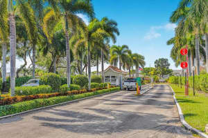 1541 NW 18th Ave APT 101, Delray Beach, FL 33445, - MLS#A11931785