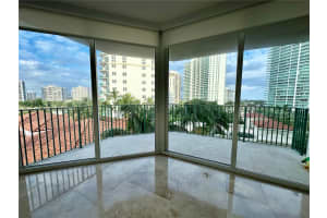 19900 E Country Club Dr 812 Aventura, FL 33180 - MLS#A11931804