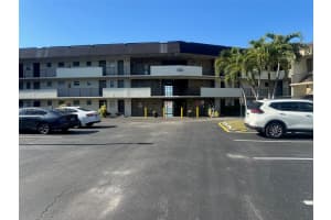 1530 Ne 191st St 205, Miami