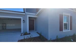 2031 Punch Bowl Ave 2031 Davenport, FL 33837 - MLS#A11931864