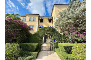 4812 Pine Tree Dr 103 Miami Beach, FL 33140 - MLS#A11931894