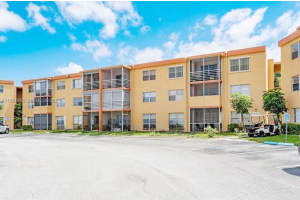 4304 Nw 9th Ave 3-2g, Deerfield Beach