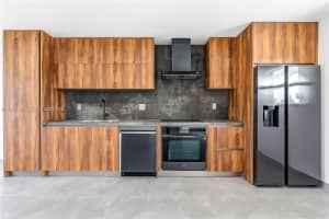 251 Sw 9th Ave Hallandale Beach, FL 33009 - MLS#A11931921