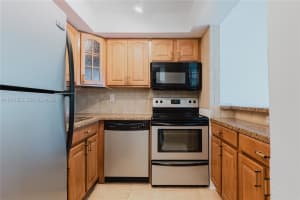 1421 S Ocean Blvd APT 211, Pompano Beach, FL 33062, - MLS#A11931925