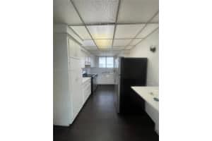 10178 Collins Ave 202 Bal Harbour, FL 33154 - MLS#A11931938