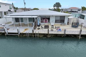 427 89th Street Ocean Marathon, FL 33050 - MLS#A11931941