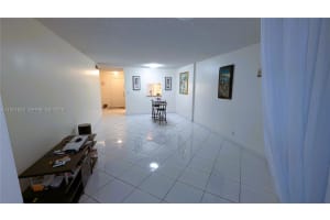 301 Ne 14th Ave 404 Hallandale Beach, FL 33009 - MLS#A11931952