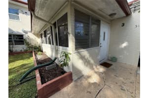 318 Sw 15th St 1 Dania Beach, FL 33004 - MLS#A11931954