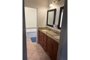 244 Caribe Ct, Green Acres