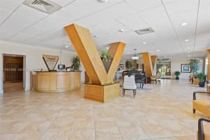 111 Briny Ave Ph11 Pompano Beach, FL 33062 - MLS#A11931980