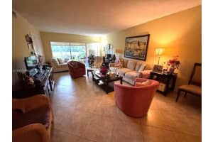 3100 N Palm Aire Dr 102 Pompano Beach, FL 33069 - MLS#A11931989