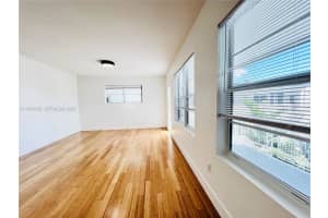 960 Bay Dr 902 Miami Beach, FL 33141 - MLS#A11932020