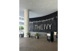The Ivy, 90 SW 3rd St APT 2207, Miami, FL 33130, - MLS#A11932021