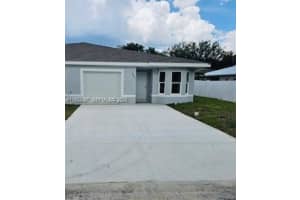 1416 Las Villas Blvd 1416 Sebring, FL 33870 - MLS#A11932097