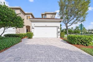 2467 Se 19th St Homestead, FL 33035 - MLS#A11932098