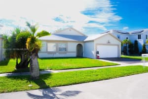 9670 Glacier Dr Miramar, FL 33025 - MLS#A11932124