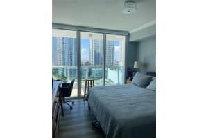 31 SE 5th St APT 1911, Miami, FL 33131, - MLS#A11932177