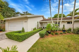 10901 SW 116th Ave, Miami, FL 33176, - MLS#A11932178