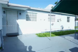 10921 N Snapper Creek Dr Miami, FL 33173 - MLS#A11932210