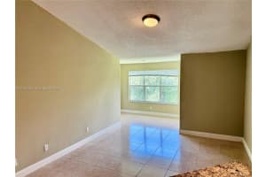 595 Vista Isles Dr 1923, Sunrise