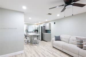 5300 Nw 15th Ct 1 Lauderhill, FL 33313 - MLS#A11932274