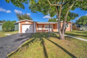 4655 Nw 41st Pl Lauderdale Lakes, FL 33319 Sold 02/01/26