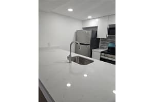 B, 8180 Geneva Ct APT 518, Doral, FL 33166, - MLS#A11932294