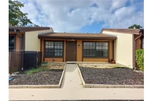 2320 Elm Ct Pembroke Pines, FL 33026 - MLS#A11932315