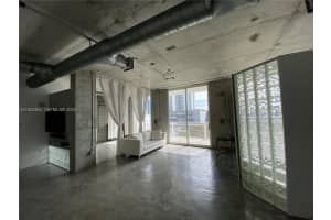 444 Ne 30th St 702, Miami